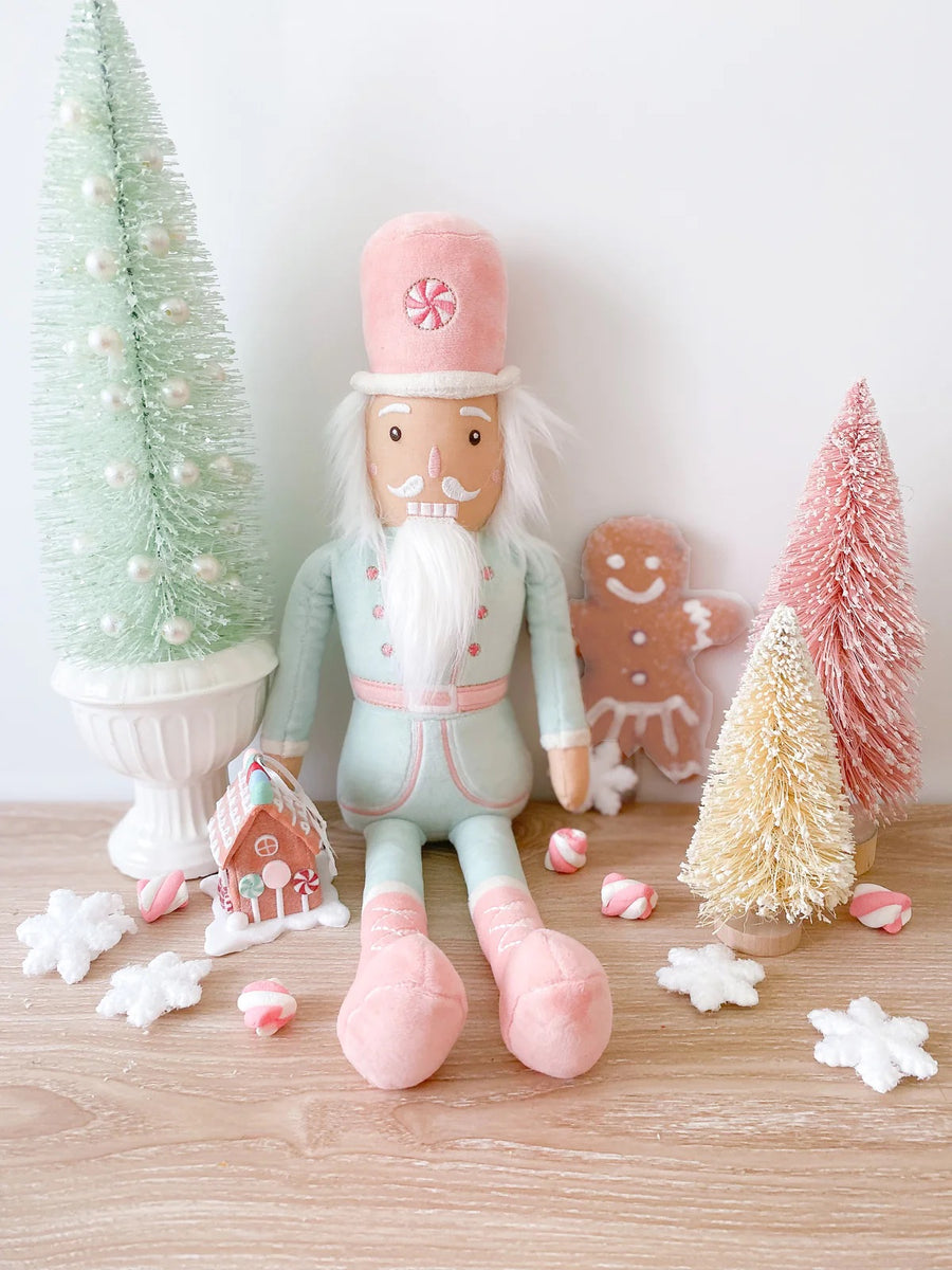 Land of Sweets Shelf Sitter Nutcracker